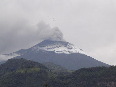 Tungurahua vulkaan in eruptie